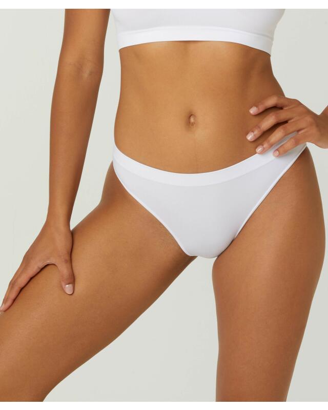 Briefs for women, white (KiK Weiße Slips (weiß)) — KiK, authentic German product in Morocco