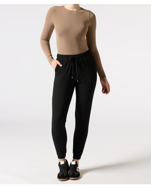 Pantalon de jogging à cordon de serrage femme, noir (KiK Jogginghose mit Tunnelzug (schwarz)) — KiK, produit allemand authentique au Maroc