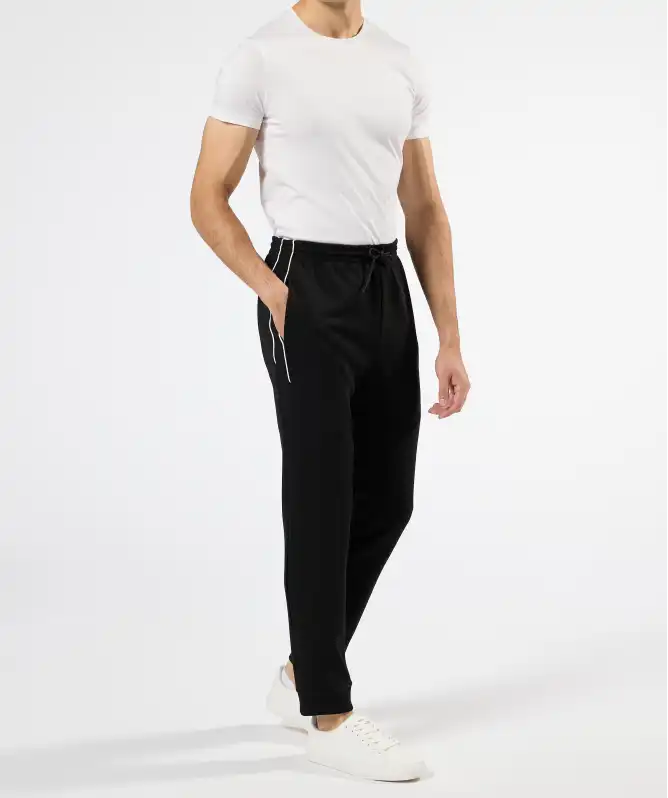 Jogginghose mit Kontraststreifen