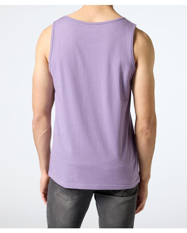 Plain tank top for men, dark purple (KiK Schlichtes Tanktop (dunkellila)) — KiK, authentic German product in Morocco