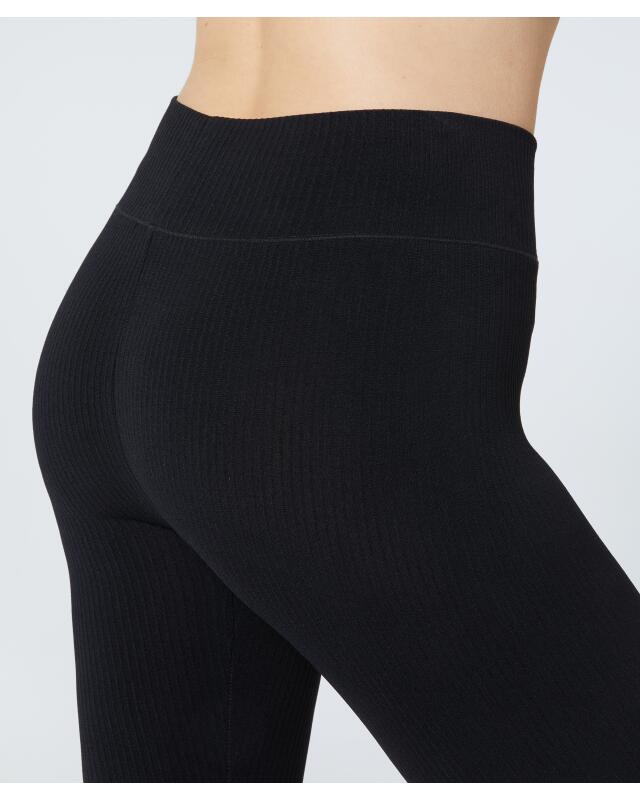 Ribbed sports leggings for women, black (KiK Gerippte Sport-Leggings (schwarz)) — KiK, authentic German product in Morocco