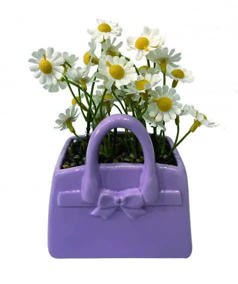 Kunstblumen im Blumentopf Frühling