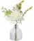 Sztuczne kwiaty w wazonie biały