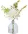 Kunstblumen in Vase weiß