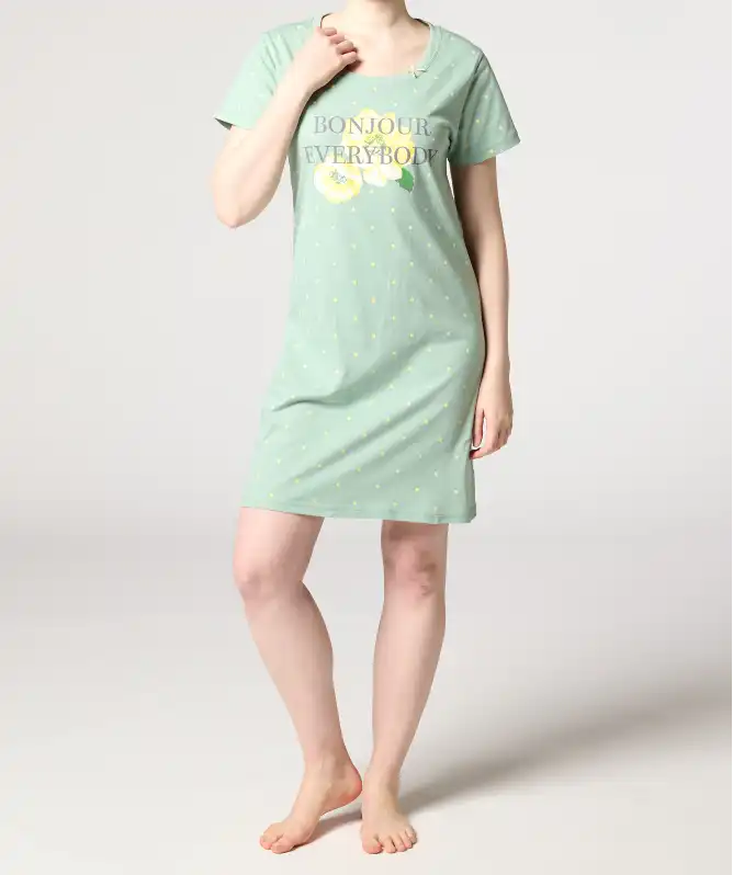 Big shirt gestippeld