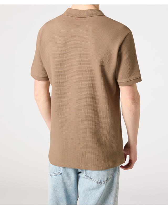 Polo à écusson homme, marron clair (KiK Poloshirt mit Aufnäher (hellbraun)) — KiK, produit allemand authentique au Maroc