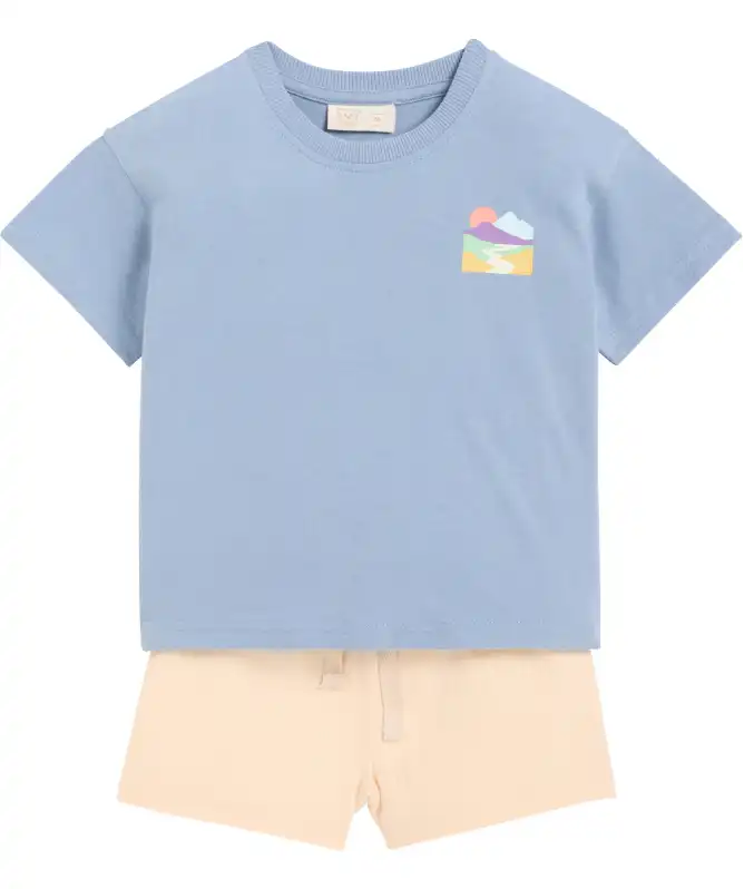 T-Shirt + Musselin-Shorts Sommer