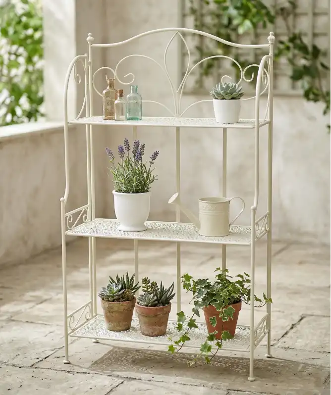 Pflanzenregal aus Metall