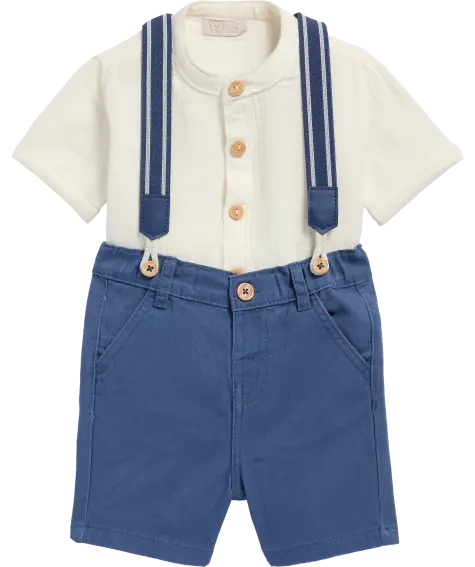 Hemd + Shorts mit Hosenträgern