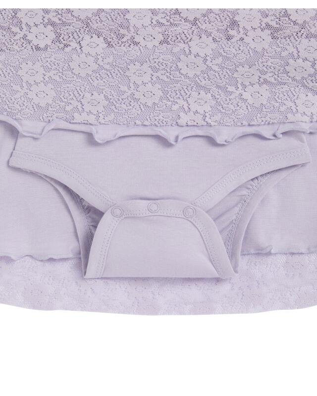 Robe à body intégré naissance fille, violet (KiK Newborn Kleid mit integriertem Body (lila)) — KiK, produit allemand authentique au Maroc