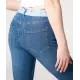 Capri-Jeans mit Stoffgürtel