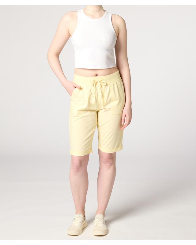 Relaxed-fit shorts for women, light yellow (KiK Locker sitzende Shorts (hellgelb)) — KiK, authentic German product in Morocco