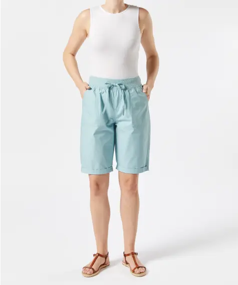 Locker sitzende Shorts