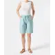 Locker sitzende Shorts