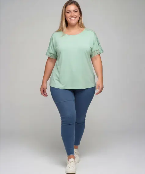 T-Shirt mit Spitzeneinsatz