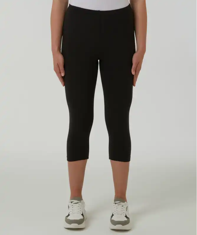 Legíny v délce capri