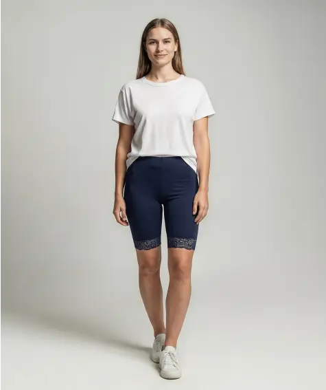 Radlerhose mit Spitzenborte