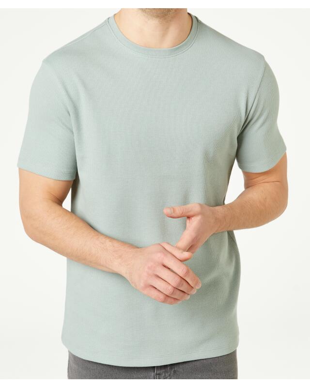 Waffle-texture T-shirt for men, light green (KiK T-Shirt mit Waffelstruktur (hellgrün)) — KiK, authentic German product in Morocco