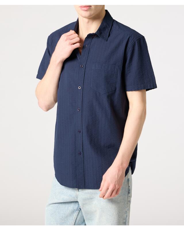 Chemise en seersucker homme, bleu marine — KiK, produit allemand authentique au Maroc