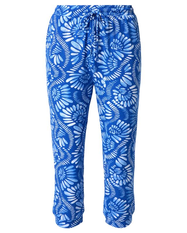 Capri-length trousers for women, blue printed (KiK Blaue Hose in Caprilänge (blau bedruckt)) — KiK, authentic German product in Morocco