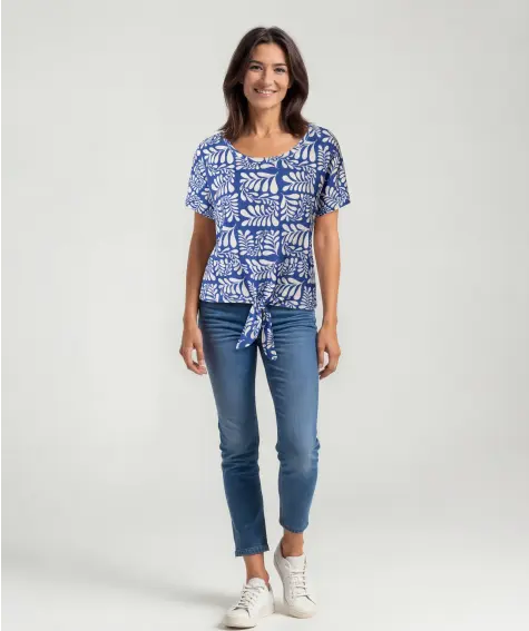 T-Shirt mit Knotendetail