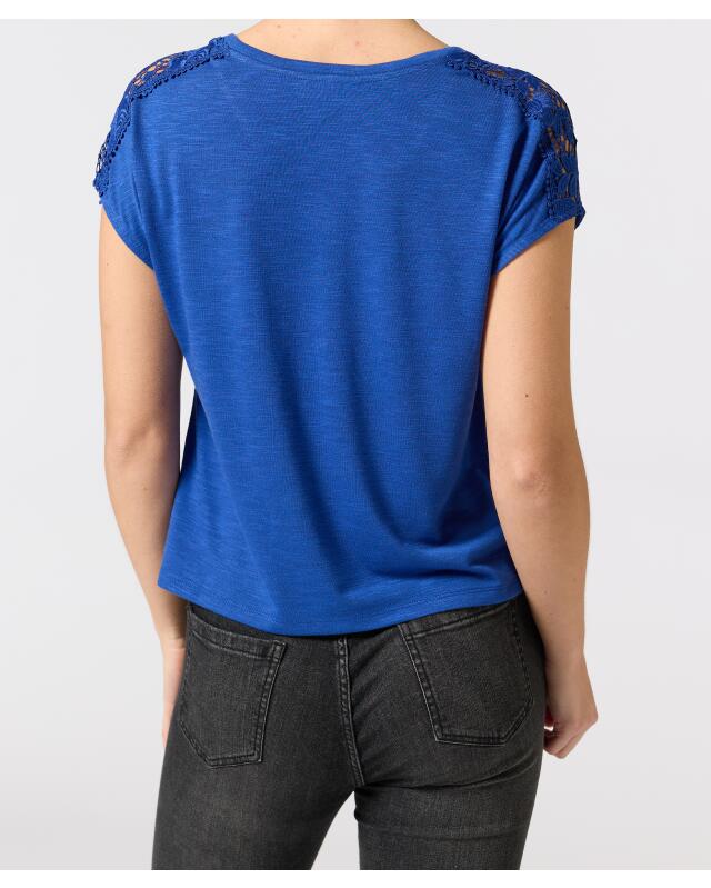 T-shirt à dentelle au crochet femme, bleu (KiK T-Shirt mit Häkelspitze (blau)) — KiK, produit allemand authentique au Maroc