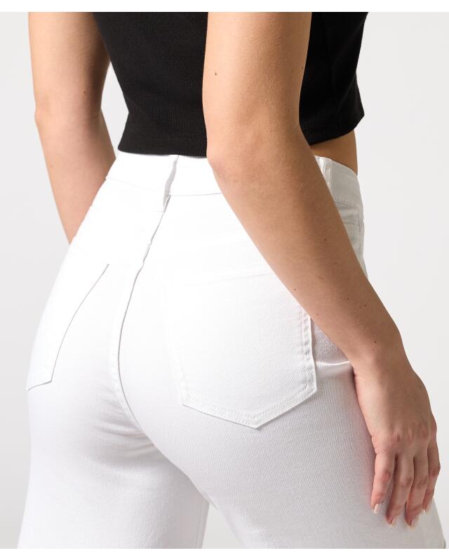 شورت جينز للنساء، أبيض (KiK Weiße Jeans-Shorts (weiß)) — KiK, منتج ألماني أصلي في المغرب