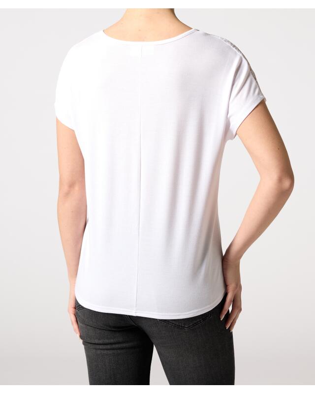 تيشيرت بإضافات من الدانتيل للنساء، أبيض (KiK Shirt mit Spitzeneinsätzen (weiß)) — KiK, منتج ألماني أصلي في المغرب