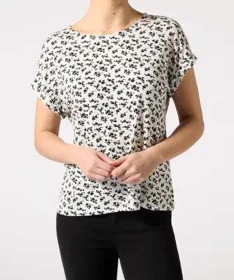 T-shirt met bloemen