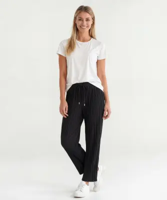 Broek geplooid in 7/8 lengte