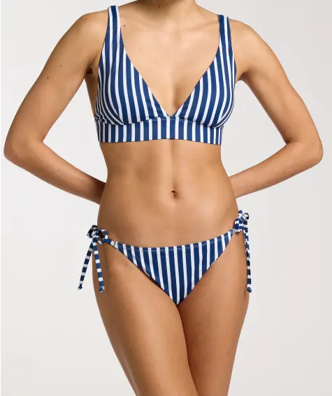 Gestreifter Bikini