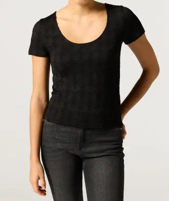 Strukturiertes T-Shirt
