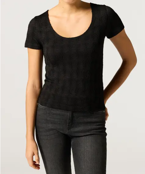 Strukturiertes T-Shirt