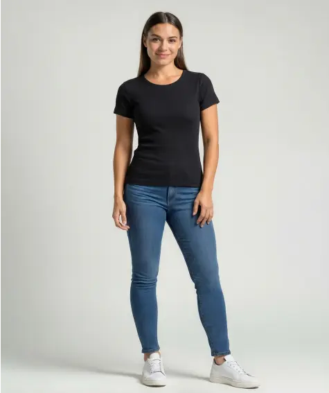 Basic T-Shirt