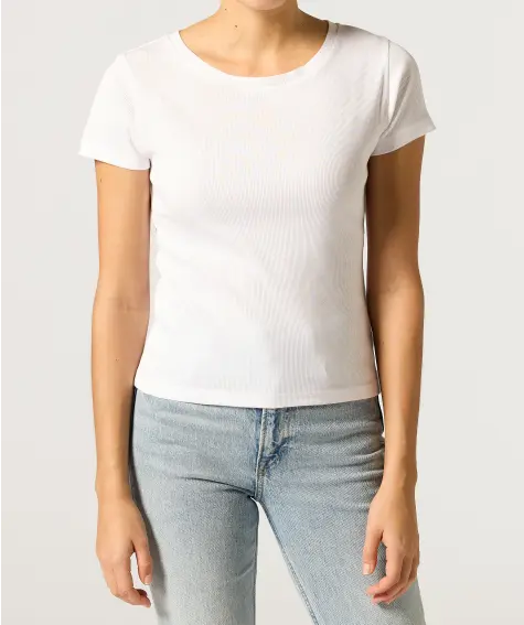 Basic T-Shirt