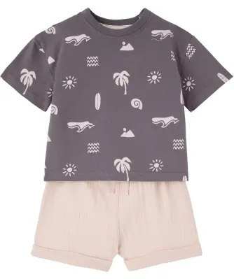 T-Shirt + Musselin-Shorts