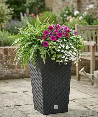 verstärkungsstrebe für blumenkasten Horizontale Verstärkungsstrebe · Inter Fahnen GmbH main image 0