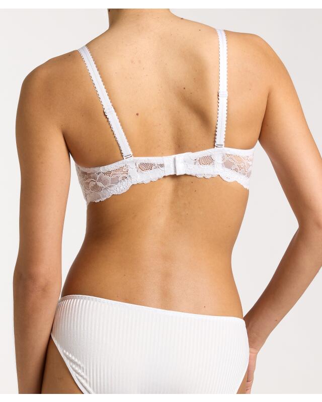 Balconette push-up bra for women, white (KiK Push-up-BH Balconette (weiß)) — KiK, authentic German product in Morocco