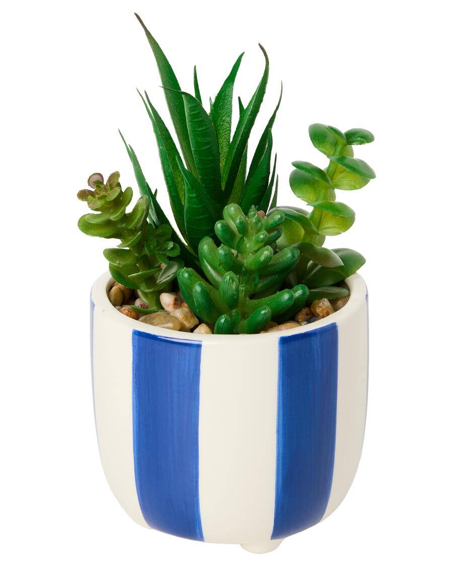 poco wohnzimmertisch rund Würdest Du Dich über den Couchtisch freuen?, #Couchtisch #POCOStyle #Wohnideen #BudgetFriendly #Schnäppchen #deko #wohnen #poco | Einrichtungsmärkte Aufbewahrungskorb 