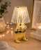 LED-Leuchte mit Figur gold