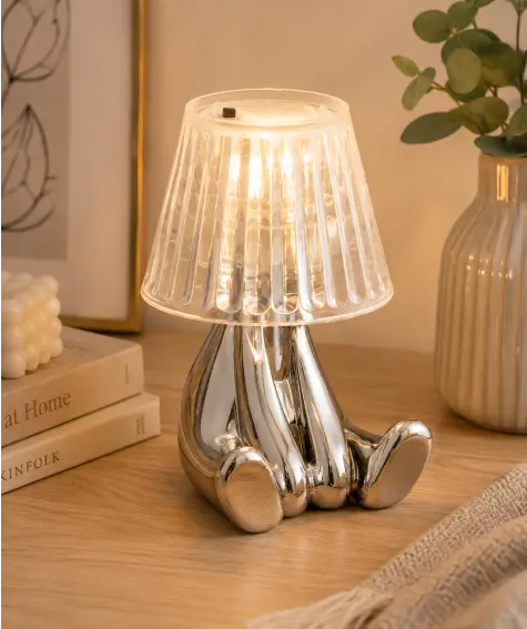 LED-Leuchte mit Figur