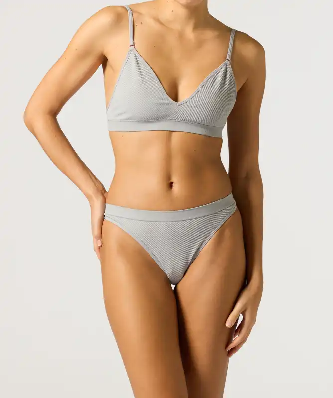 Bustier + string met geribbelde structuur