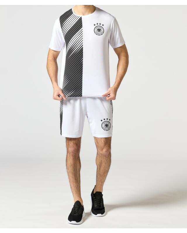 Short de sport football Allemagne homme, blanc (KiK Fußball Sport-Shorts Deutschland (weiß)) — KiK, produit allemand authentique au Maroc