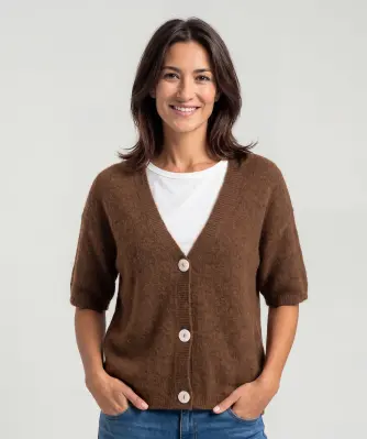 Braune Strickjacke