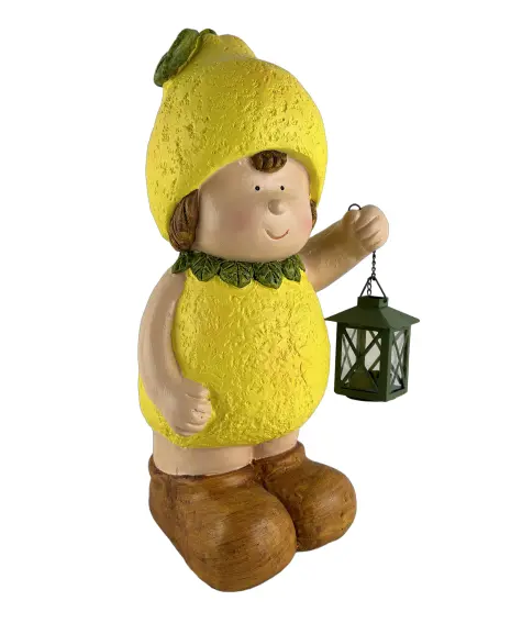 Dekofigur mit Laterne
