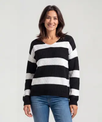 Gestreifter Strickpullover