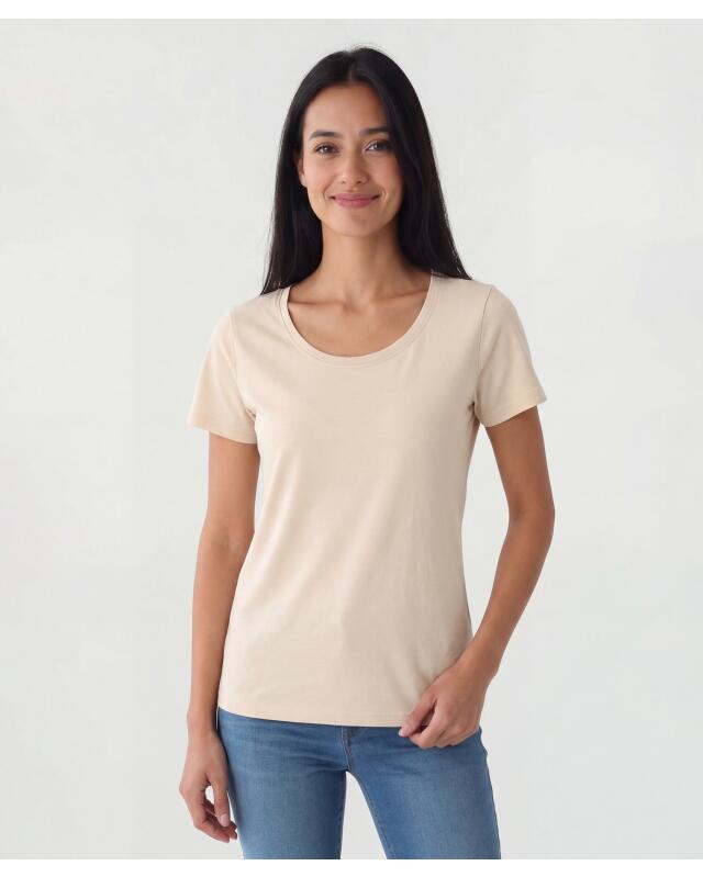 Basic T-shirt for women, cream (KiK Basic T-Shirt (creme)) — KiK, authentic German product in Morocco