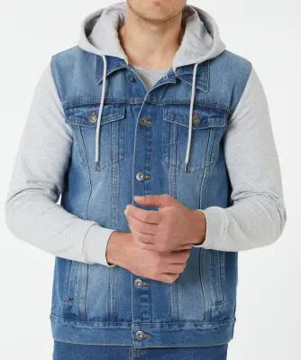 Spijkerjas met sweatshirt inzetstukken