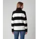 Strickpullover mit Seitenschlitzen