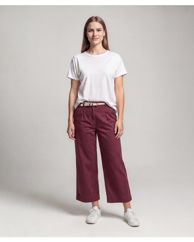 Culottes for women, berry — KiK, authentic German product in Morocco